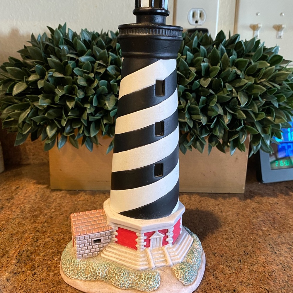 1991 George Z Lefton Cape Hatteras Lighthouse